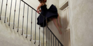 danse dans un escalier